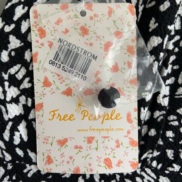 Black & W Short Sleeve Anthropologie Midi Dress - Picture 6 of 6